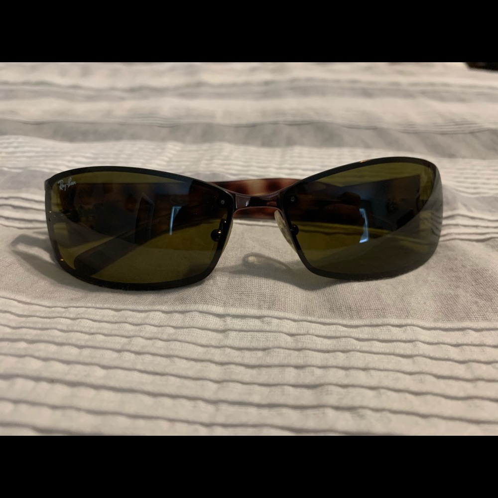 Ray ban sunglasses